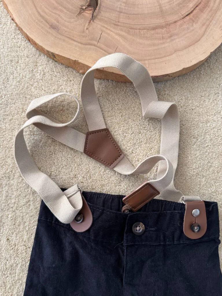 شلوار با ساس بند کارترز